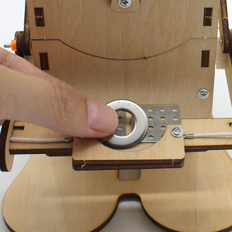 Wooden Assemble DIY Robot Eati - Science Robotics avis et prix