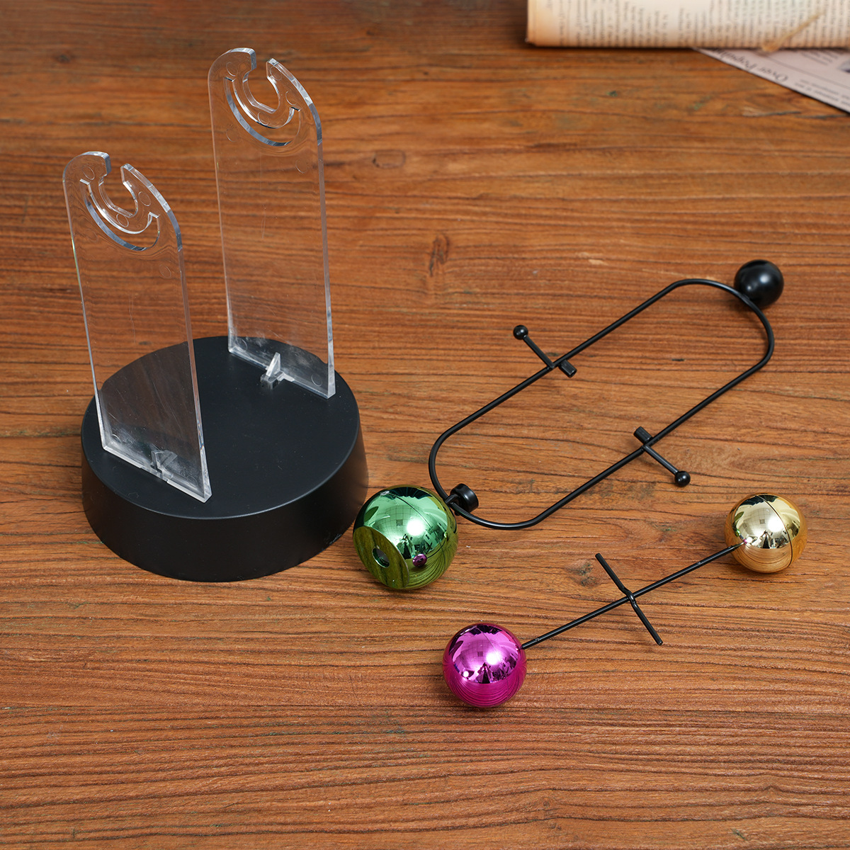 Newton Pendulum Perpetual Moti - Solar System Orrery avis et prix
