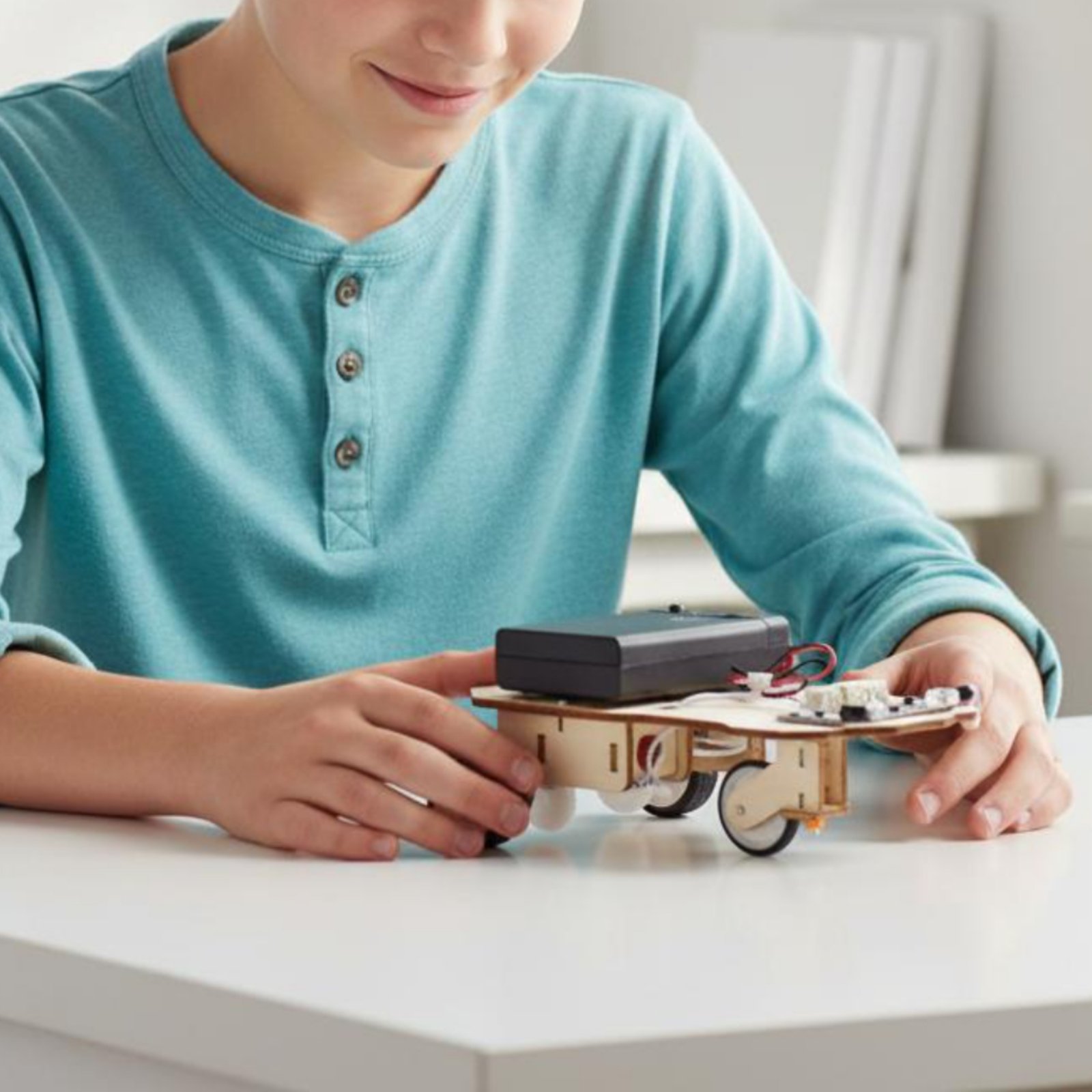 Wooden Intelligent Vehicle Kit - Science Kit avis et prix